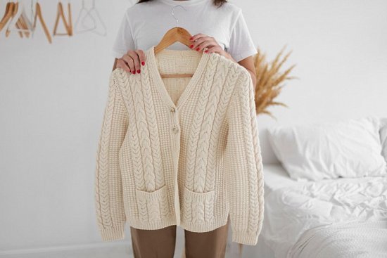 Кардиган: история, стиль и советы по выбору идеального свитера Кардиган: история, стиль и советы по выбору идеального свитера