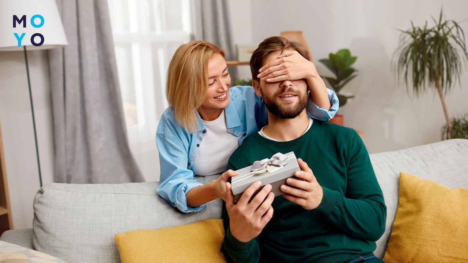 Що подарувати чоловіку на день народження: оригінальне і недороге